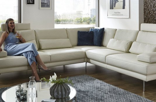 COU ls 821321 1920x750 Header