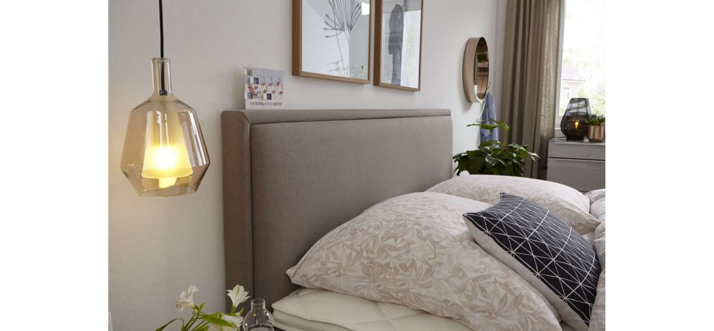 e2569fc063630e71157f17ead74e246d42d1b3d7 Global boxspringbett valencia stoff mauve detailbild1