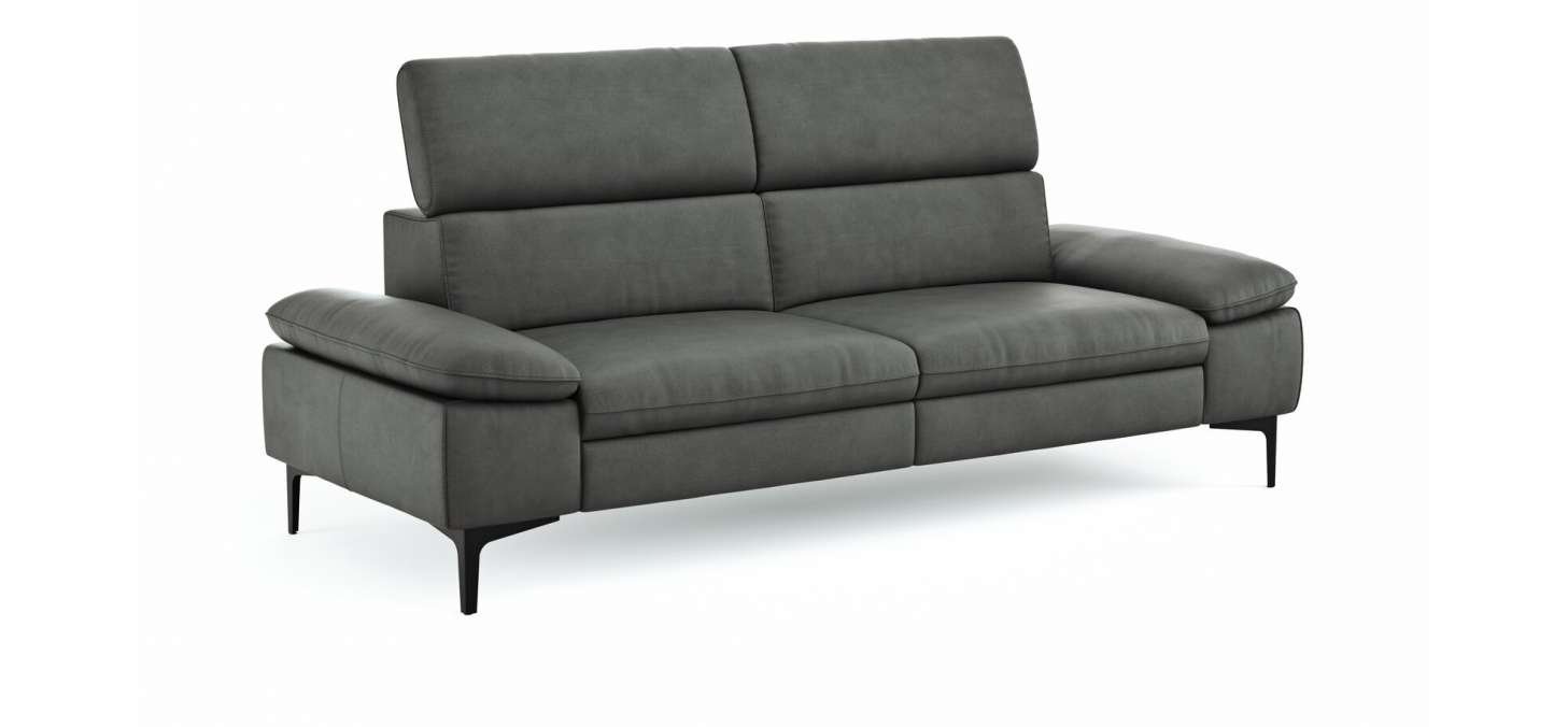 508b30111a8943a4078baca328865e3513fb3352 Global Family Sofa Felipa freisteller 4 105134