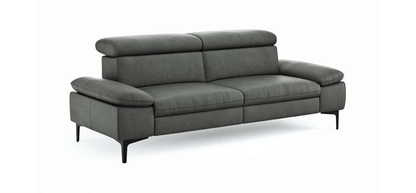 ea35659932b38e8e1d5d2a79d0ea67a824123556 Global Family Sofa Felipa freisteller 2 105134