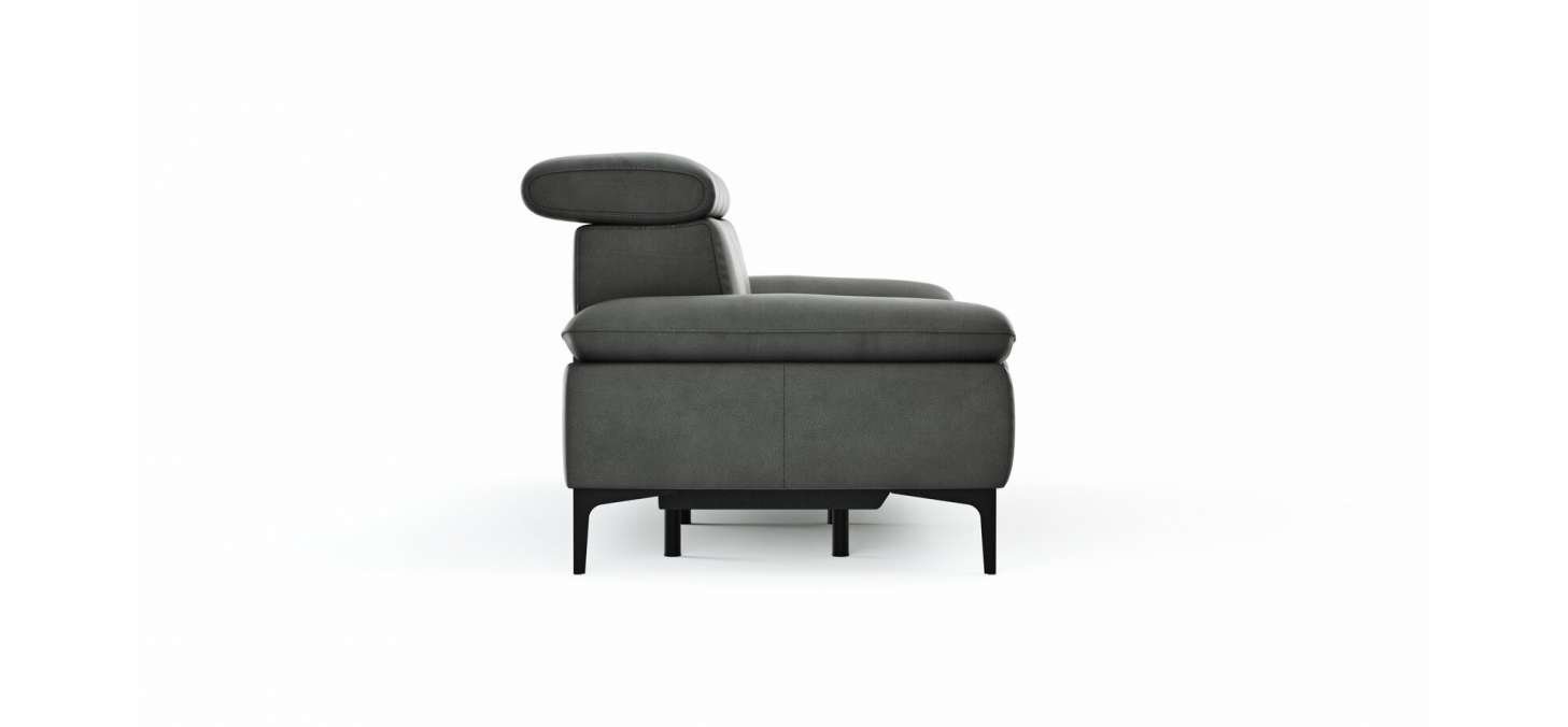 f63d6150ad4a7dcb47b52b06b9fe5c9cdbf11337 Global Family Sofa Felipa freisteller 1 105137