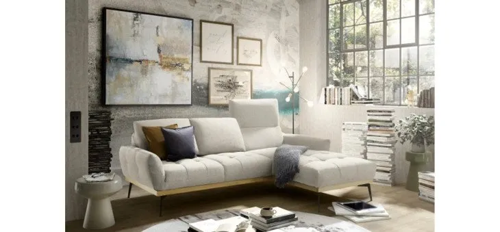 8c7bdd4de614b03fe65ae6b984a8d4f5b0bb93ad Ecksofa EDDIE beige Milieubild 1
