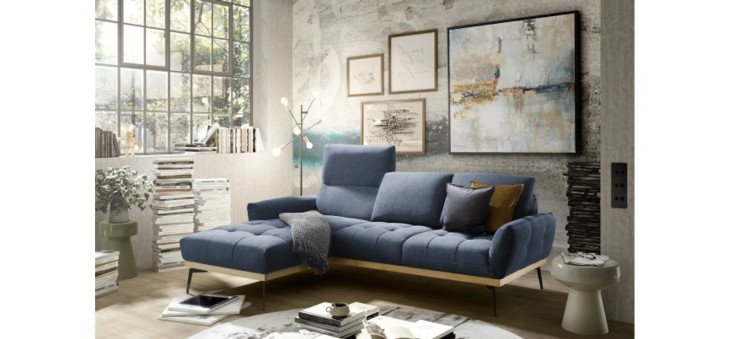 1c11c754c169b006f47d7863c4a79a6c70cc6549 Ecksofa EDDIE links blau Milieubild 1