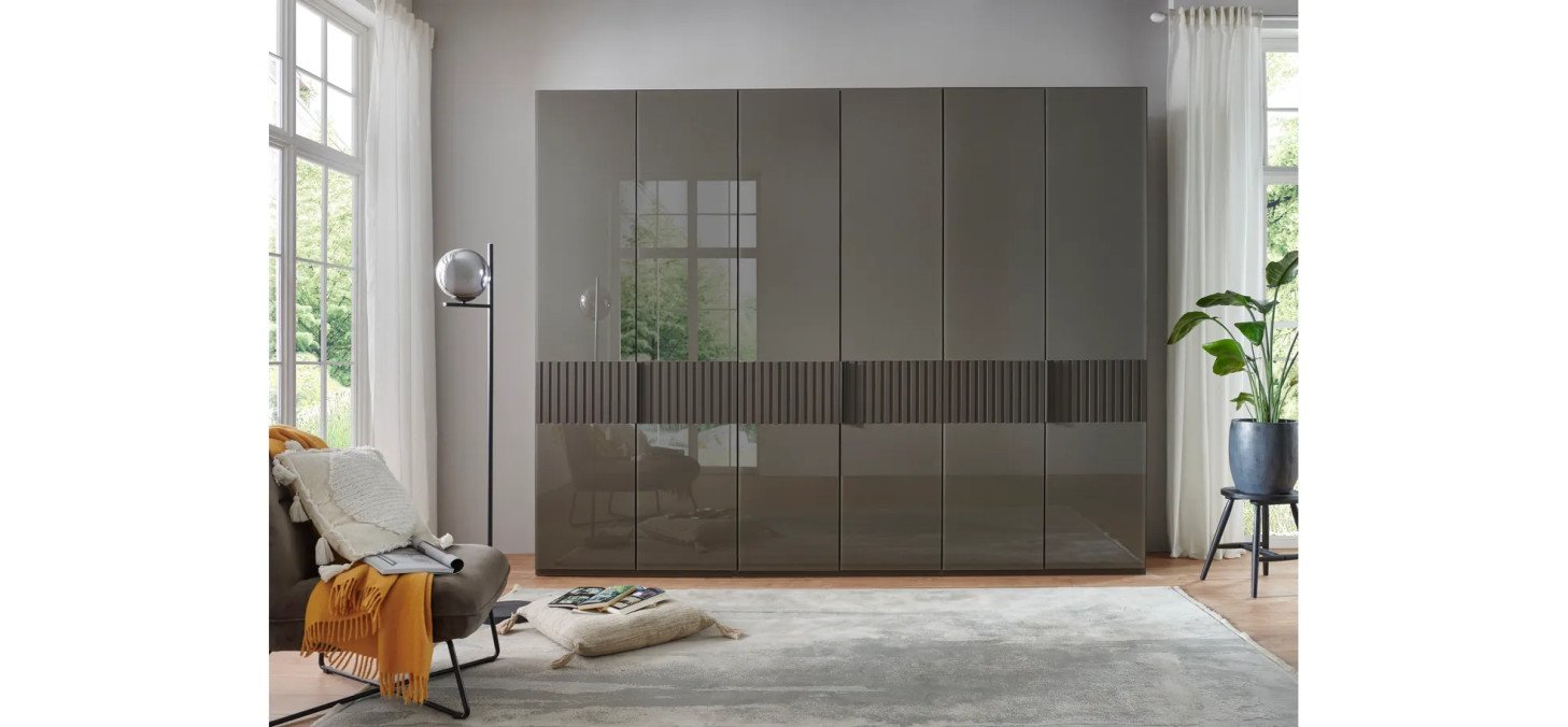 fb459d14426d96b5e15e2bfa27a530484147be6e LS24 Delia modell masterbild