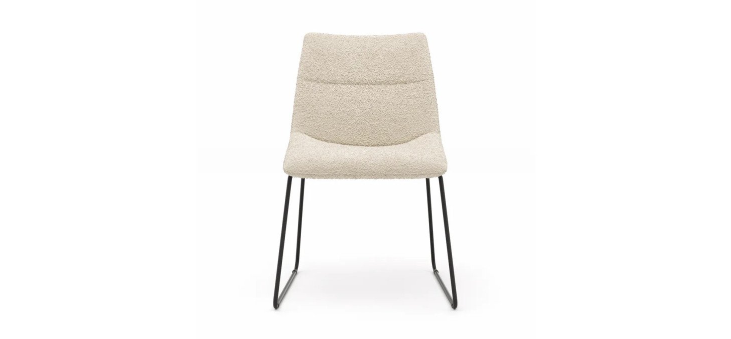 0ac402b3b664502fa64b51a6e38ce02a083f497e na Stuhl Maluhia beige freisteller 1 149362