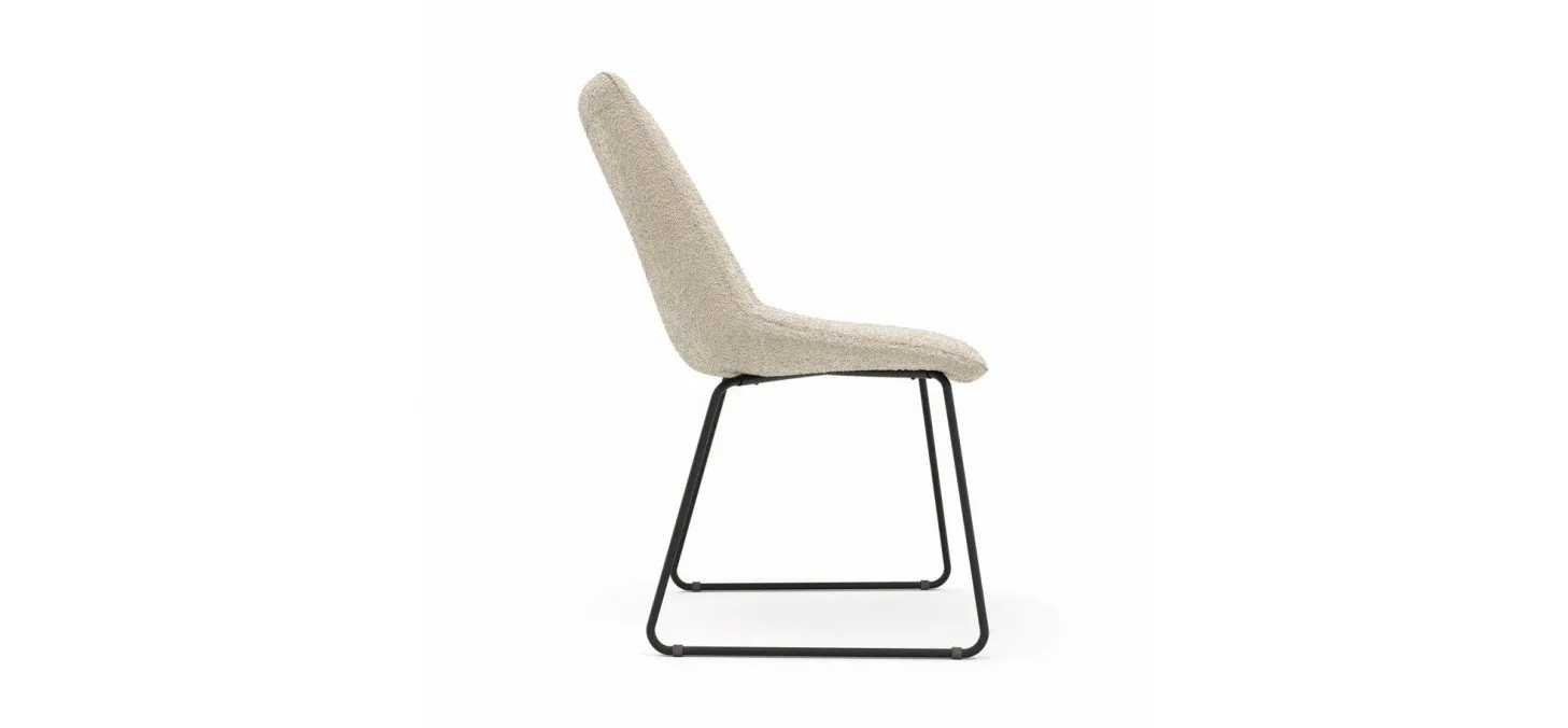 5cb0a097992c412a002549e4e6b147d9a8cb34a7 na Stuhl Maluhia beige freisteller 2 149362
