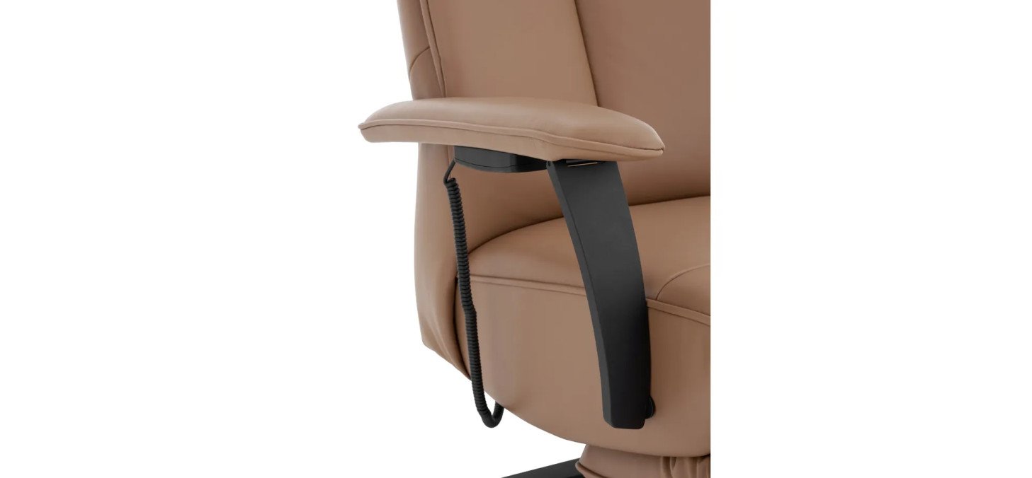 1269597a53e67c57dcead6e9b66042ec3bf47ca8 em sparks detail4