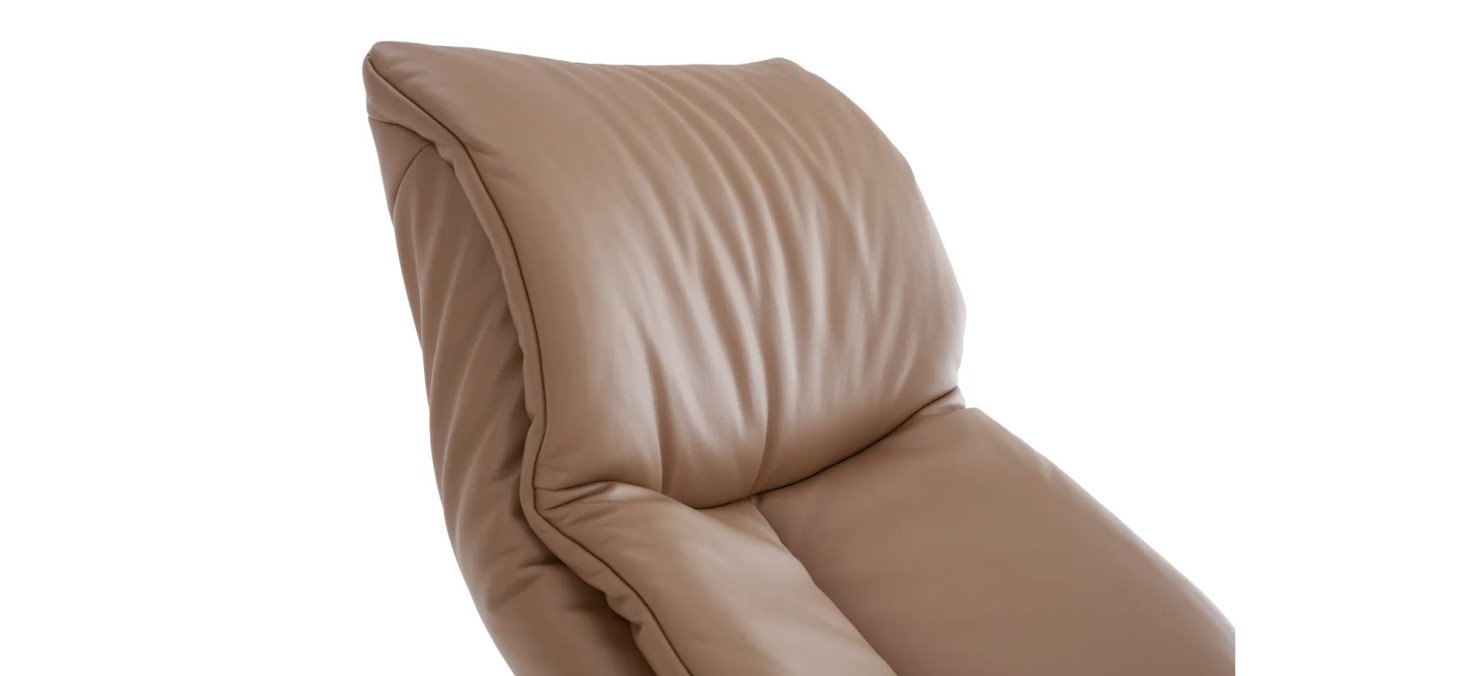 1f1e290a3ce8b21d31cdfcd10b6998005e9d2d80 em sparks detail2