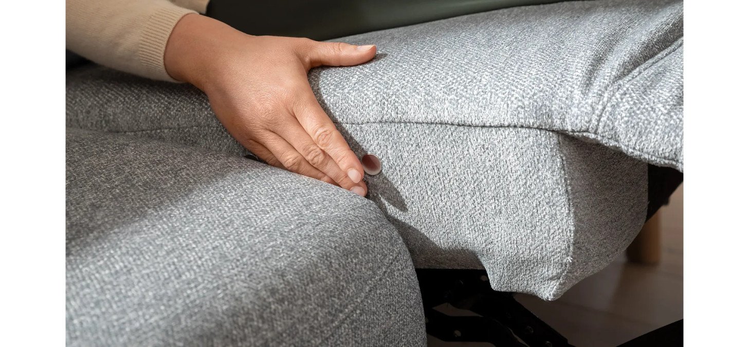 82655f1764566e83c8c5322f31b21e45c42c090a 0011 na 3 Polstergarnitur Nevin Closeups 002