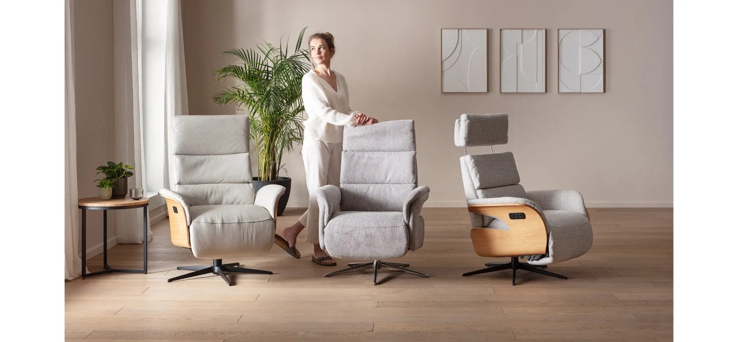 4e235585973aa13fe8534f0a595304b6d40f75ae 0083 na 25 Sessel Amila KLM 002