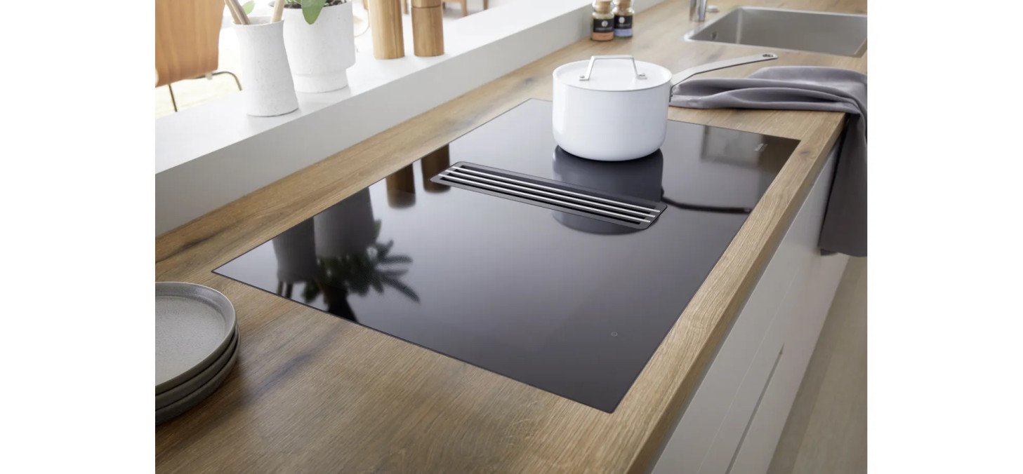 503319bfe02b9a7ea935ea61d7fd971206933624 CO Pura 3 521 Detail01