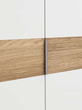 Kleiderschrank