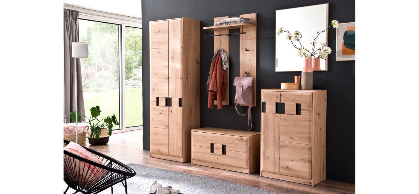 b8934daf84190a0bb5e47afdd0af8cf257cbf87d Argos Garderobe K01 seitlich im Milieu 2005 19 fein