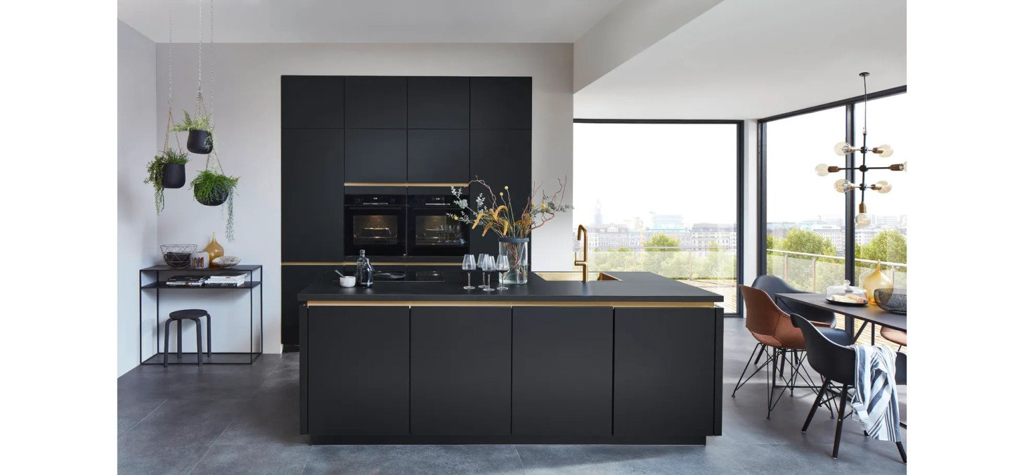 842fce01ed30897c3ad7fa36fdadb07264077761 B703895 30476 21 Touch 340 M