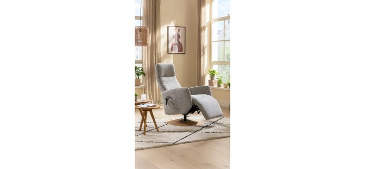 2f2627c2353b5112332846fa430735188b4cad35 0022 na 26 sessel almyra 2motorisch stoff silbergrau KLM 001